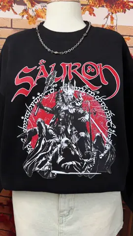 I need my fellow LOTR fans 😝😆 #sauron #lotr #lotrtok #mordor #fantasy #thelordoftherings  #thehobbit #thetwotowers #lordoftherings #hobbiton #middleearth #fellowshipofthering #tolkienuniverse #thelordoftheringstrilogy #tolkien #vintageshirt #trending 