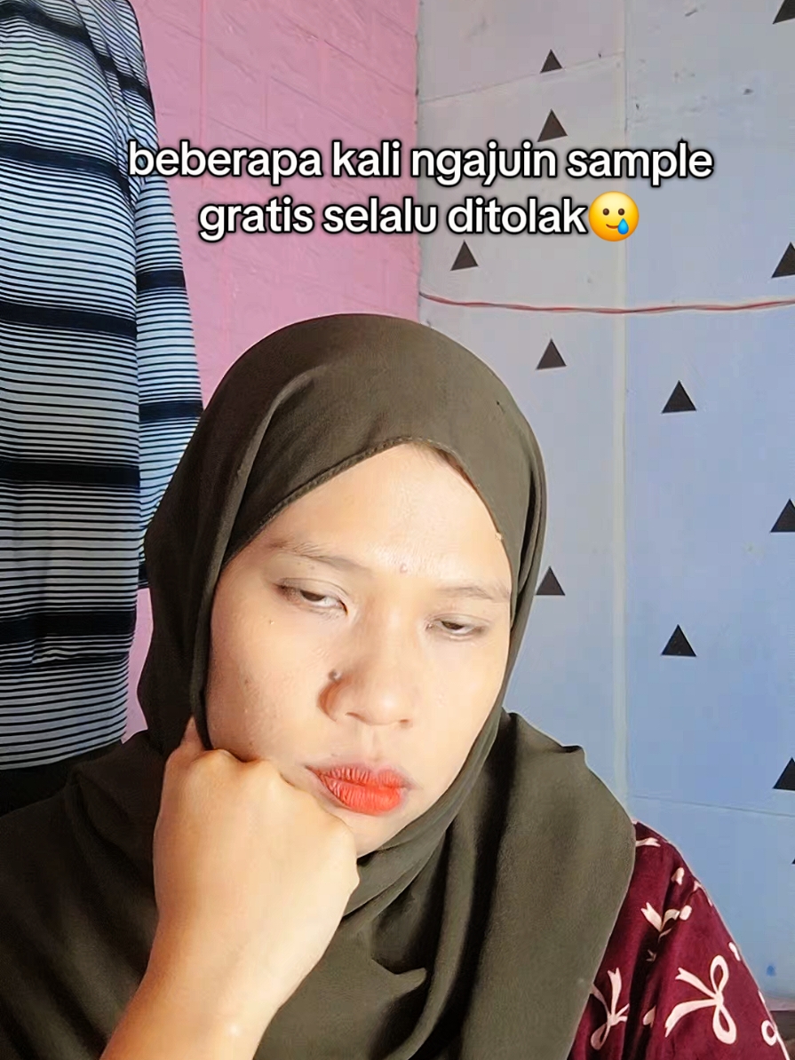 mkasi seller baik hati🥰😍 #samplegratis #hanriver #fyp #viralvideo 