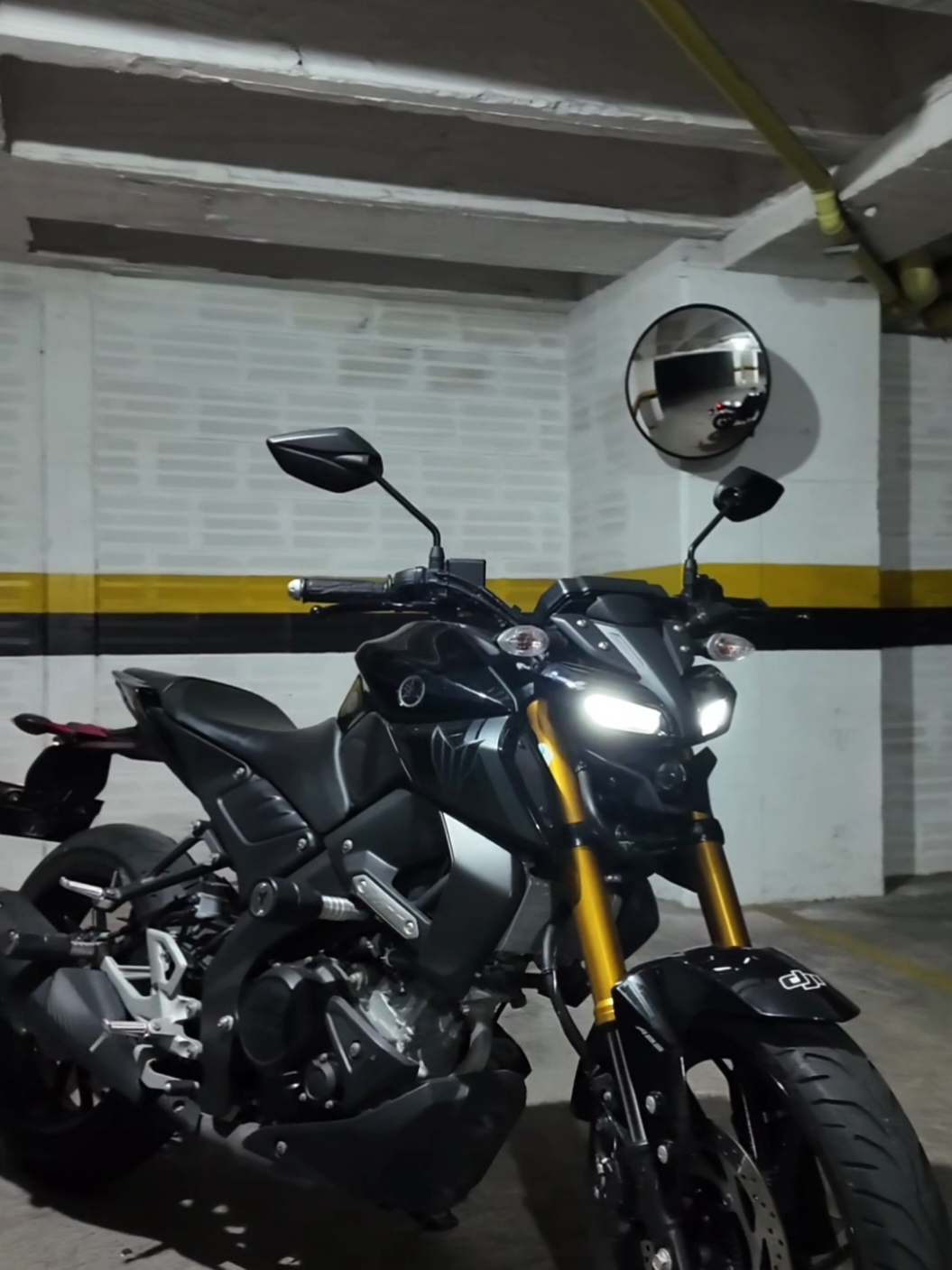 mt15🔥 . . #fyp #mt15 #yamaha #mt09 #motivation #motos #biker #mexico #colombia #viral_vide 