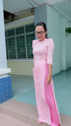 Mùa xuân này có ai cưới bà cô già này hông??😝😝😝😝😝#cuocsongthuongngay #cogiao #truonghoc #hocisinhcap2 