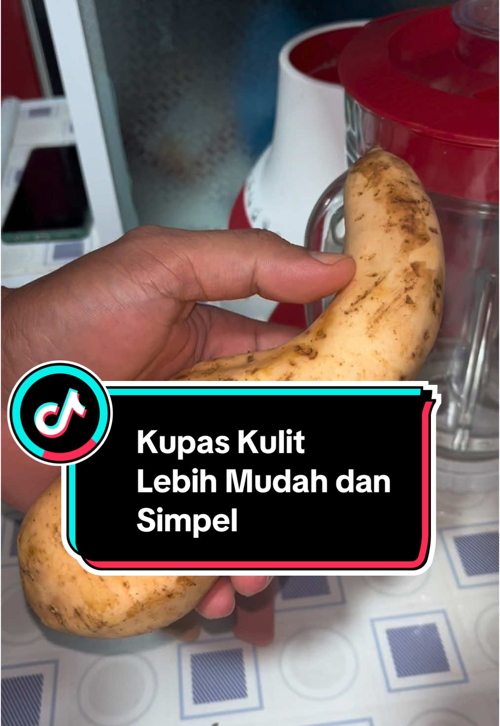 mending pakai ini buat kupas kulit 😁#viralvideo #vyp #tiktok #fyppppppppppppppppppppppp #viral #desember #pisau #pisaudapur #pisauviral #pisauset 