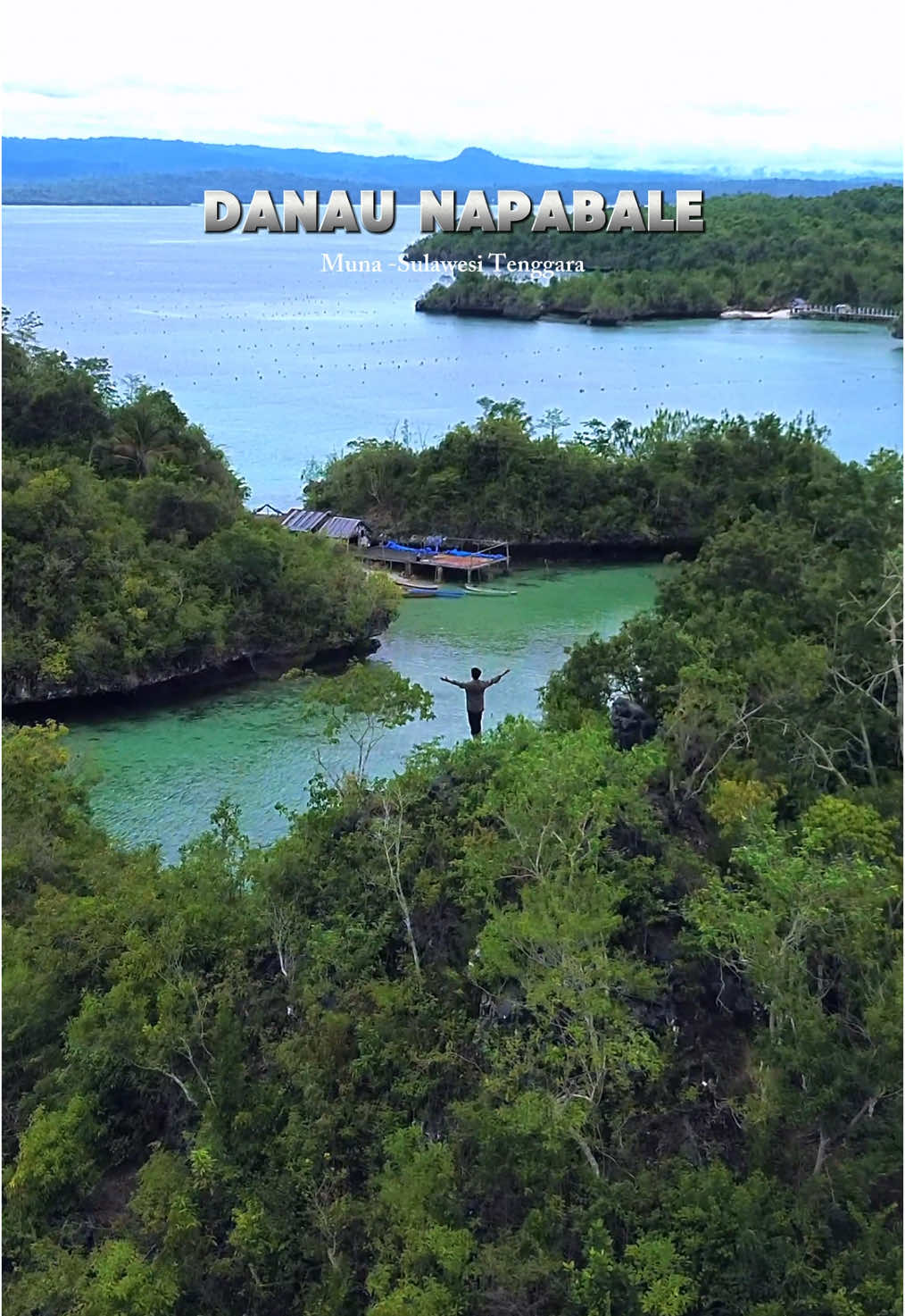 Salah satu spot wisata yang ada di pulau Muna yaitu danau napabale 🏖️ . . #fyppppppppppppppppppppppppppppppppppp #dji #videocinematic #dronevideo #cinematic #cinematography #drone #cinematicdrone 