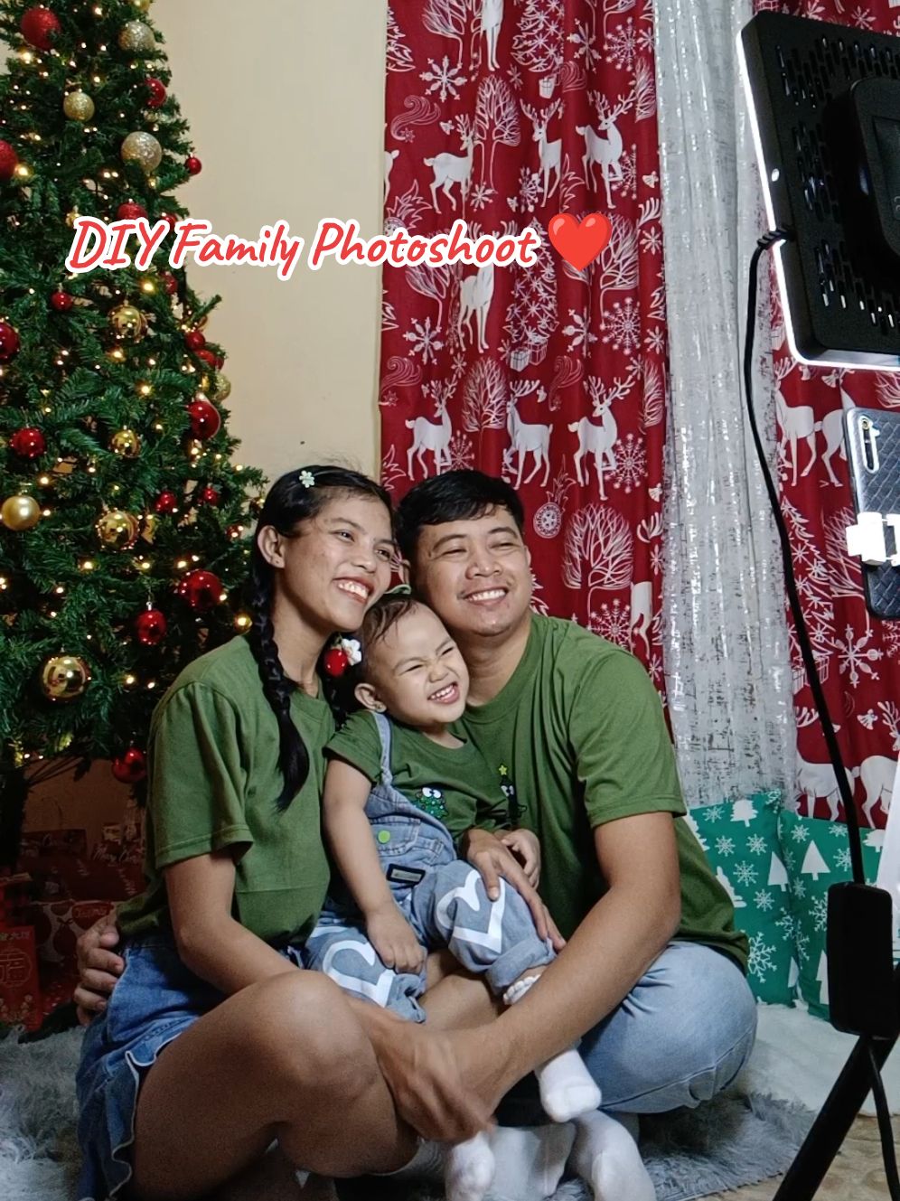 Super worth it mag-DIY photoshoot sa bahay 🥰 Less gastos na, mas maganda pa kalalabasan, plus mas mahaba pa yung oras nyo. 🥰 This is your sign mima ko para mag DIY photoshoot narin para naman sa darating na New Year 🥰 #diyphotoshoot #photoshootideas #familyphotoshoot #photoshoot #photoshootidea #familypictures 