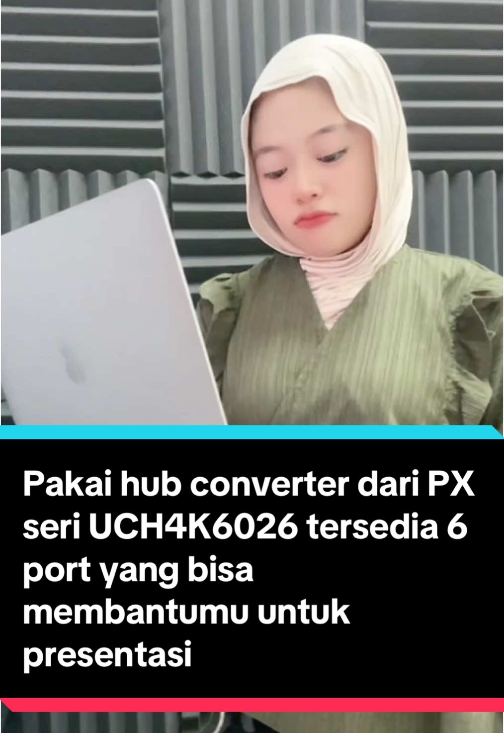 Mau presentasi tapi bingung karna belum ada port Hdmi nya??? Pakai hub converter dari PX seri UCH4K6026 tersedia 6 port yang bisa membantumu untuk presentasi lebih maksimal  Buruan cekout sekarang karna lagi banyak promo guysss  #macbook #produktif #techtok #setup #converter #typec #rekomendasi 