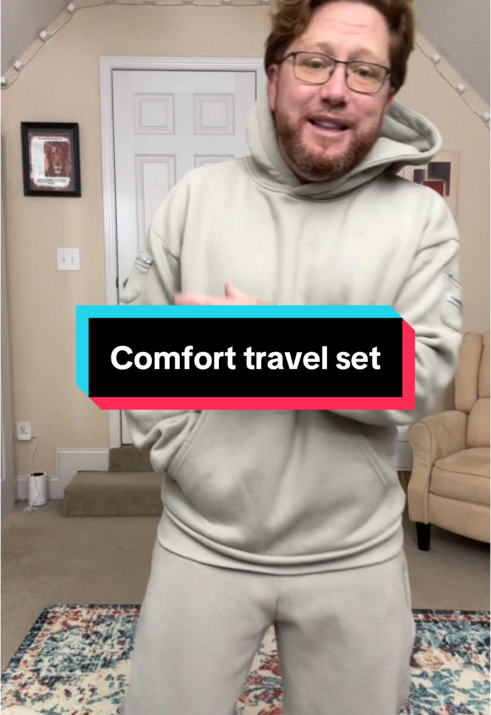 #Comfrt SweatOutfit #Comfrt #TravelSweatsuit #OversizeSweatOutfit 