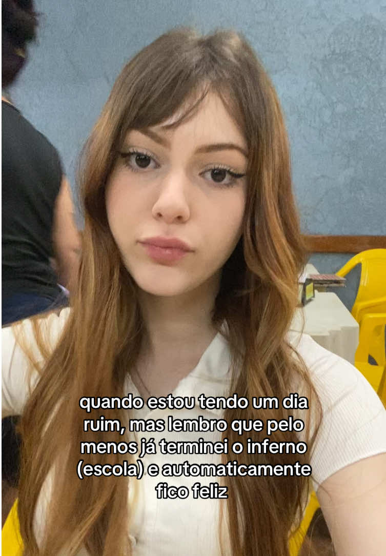 “vc vai sentir falta da escola” to pra fazer 21 anos e todos os dias grata por ter acabadoooo #viral #foryou 