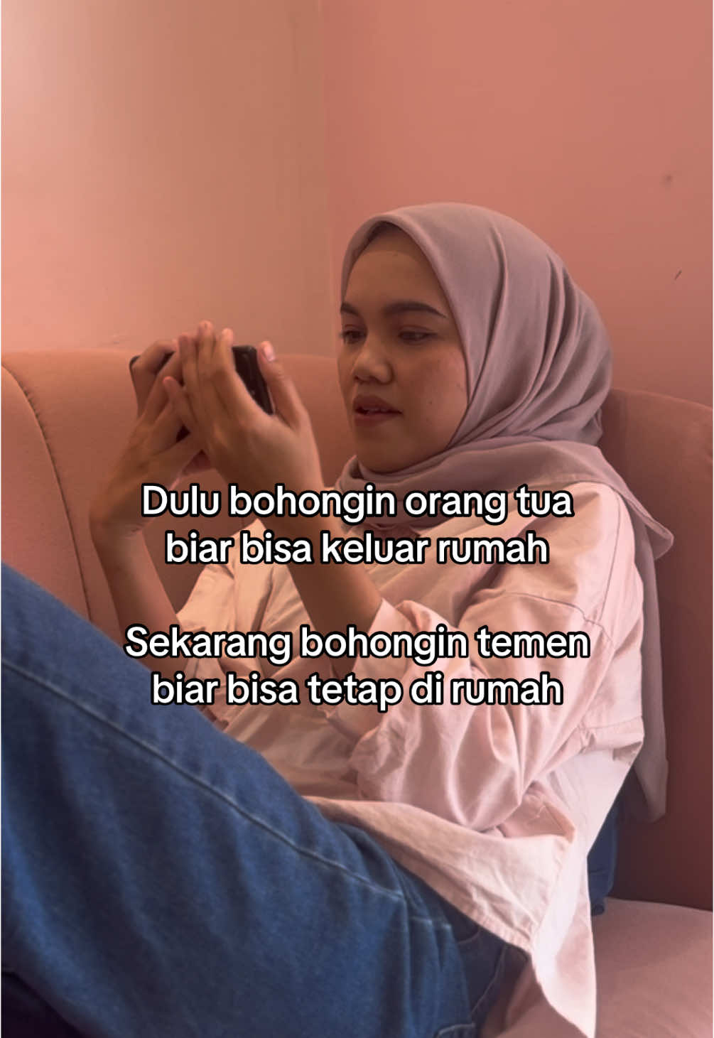 Aduh lagi banyak kerjaan rumah nih (rebahan) #relate #dewasa #mager 