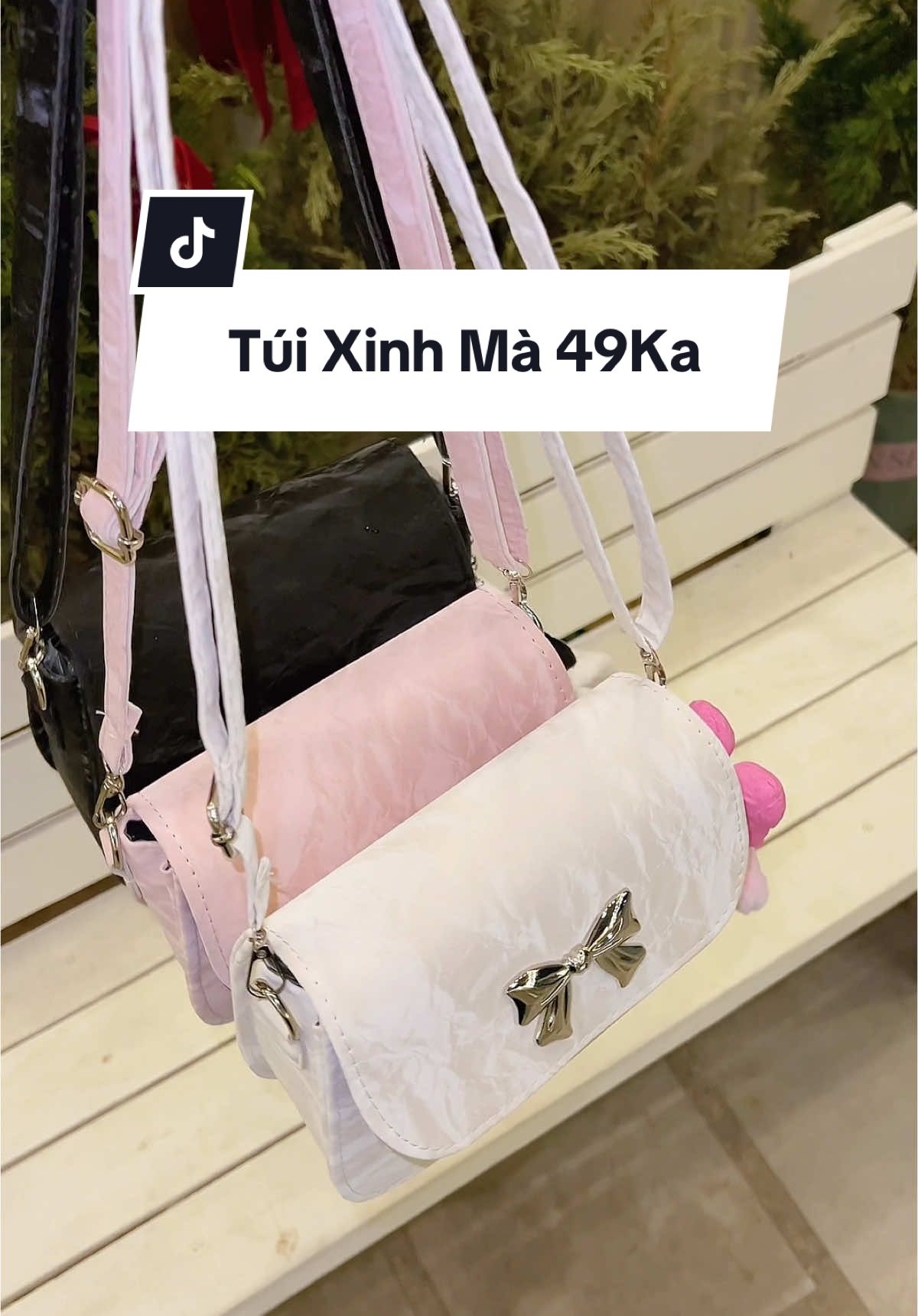 Túi xinh như này s a l e chỉ còn 49ka chất da nhung mềm mịn 2 ngăn #túi #tuixach #tuixachnu #tuixachdep #reviewtuixach #tuideocheo #phoidoxinh #thinhhanh #tuihottrend #tuixachquangchau #tuixachhenstore #LearnOnTikTok #xuhuong 