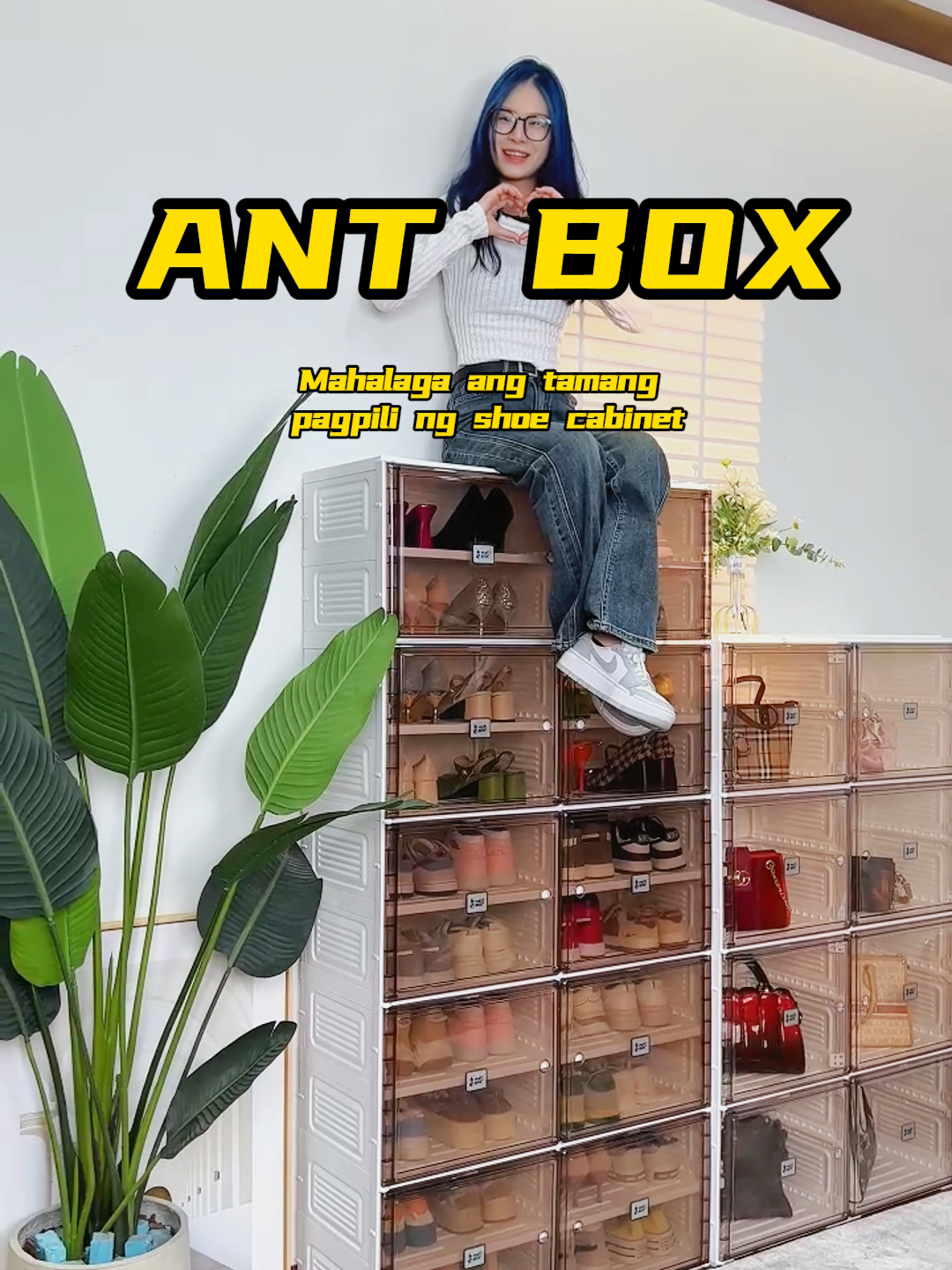 3 features, 1 solusyon! ANTBOX: walang tools, foldable design, at transparent magnetic door. Lahat ito para gawing malinis, maayos, at modern ang iyong tahanan. Ayusin ang iyong sapatos nang effortless sa ilang minuto!#antbox #shoebox #shoeorganizer #shoeorganization #shoeboxes #shoecabinet #shoes storage organizer box #freeinstallation #homestorage #fyppppppppppppppppppppppp #hottrend