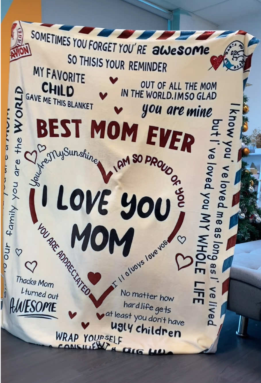 Perfect Birtday Gift for your mom #blanket #mom #moms #momlife #momanddaughter #mommy #mother #mothersday #motherdaughter #motherinlaw #mothersdaygift #momgift #giftformom #bestmomever #lovemom #lovemother #birthdaygift #birthdaygiftformom 