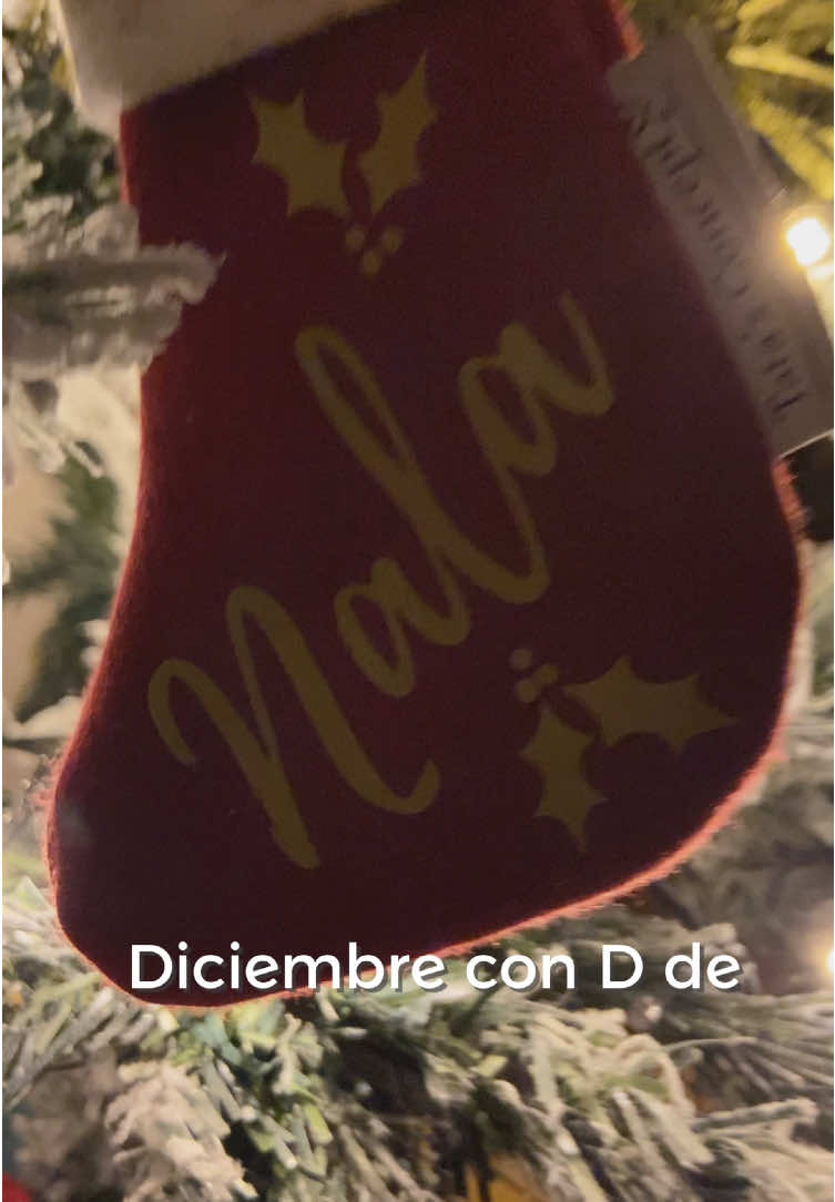 Diciembre con D de… ¿qué se os viene a la cabeza? Feliz Navidad y muchos lametones para todos 👅 🅦🅔🅑🅢 ​ & ​ 🅓🅔🅢🅒🅤🅔🅝🅣🅞🅢 ⓞ @Kinadogs 10% con NALITA10 ⓞ @AlohaCamp España 20€ registrándoos con NALITADADOGAF o a través del enlace https://alohacamp.com/es/r/nalitadadogaf ⓞ @ole_tus_huellas 5% con OLENALITA #christmas #christmasdog #christmasplans #navidad #planesnavideños #diciembre #diciembrecondde #dogfamily #dogvideos #familiaperruna #perro #dogmom #mamiperruna #dogvideo #dogreels #alohacamp #oletushuellas #kinadogs