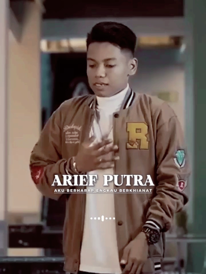 Aku Berharap Engkau Berkhianat - Arief #fyp #fypシ゚ #fypage #arief #akuberharapengkauberhianat #CapCut #liriklagu #laguviral #editorst #masukberanda #TikTokTainment 