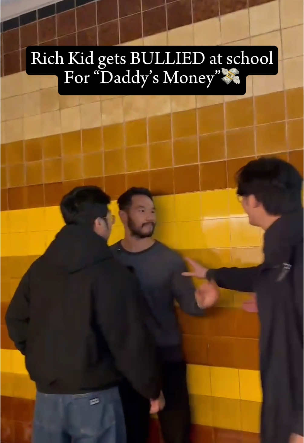 *Graphic* Rich kid gets BULLIED at school for “Daddy’s money”