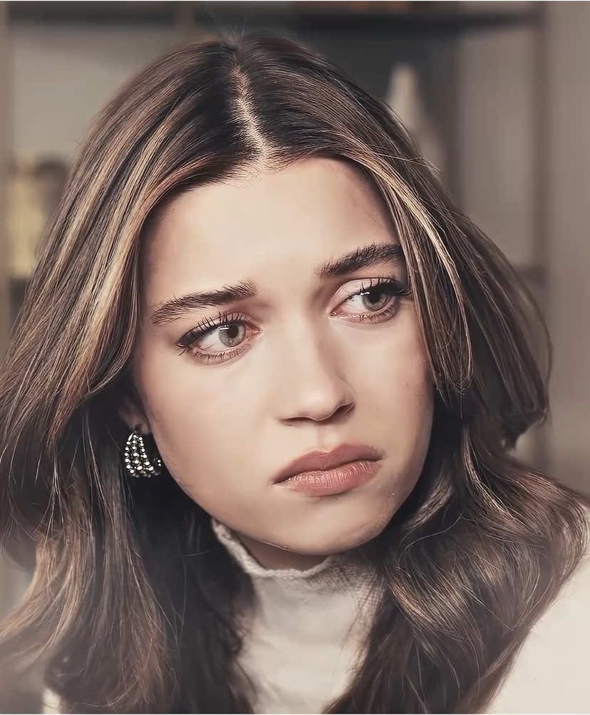 the fact that she has learned to always expect the worst❤️‍🩹 | #yalicapkini #seyrankorhan #seyfer #turkishseries #fyp 