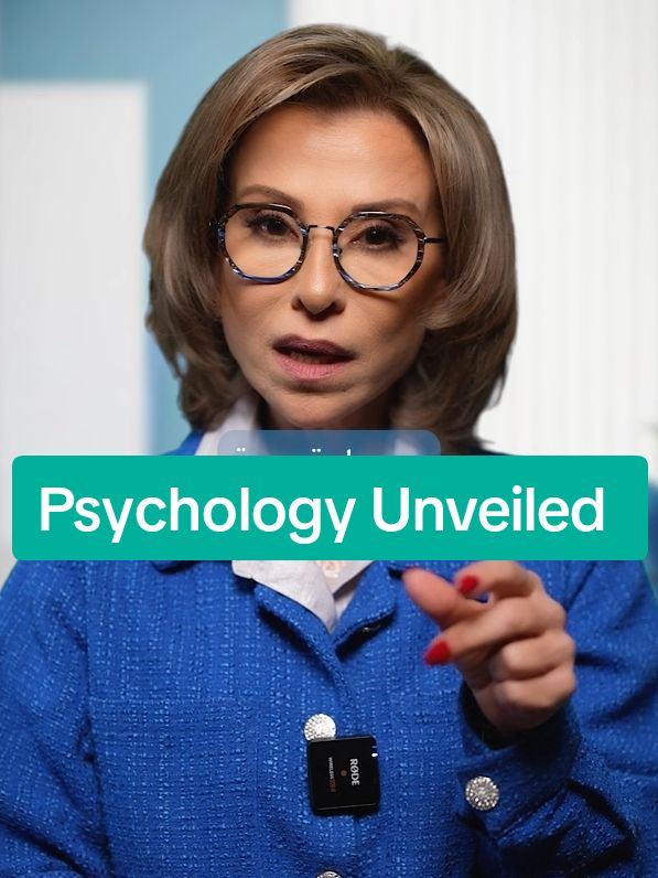 Psychology reveals that people who escape into sleep are often overwhelmed and avoiding reality. Loud and angry individuals may be seeking love and validation, while quiet, reserved people often struggle with shyness and low confidence. Understanding these behaviors helps us show empathy and care. 💕#PsychologyFacts #Empathy #MentalHealth بعلم النفس، الهروب للنوم بيعكس هموم ومشاكل، والصوت العالي والعصبية دليل على نقص الحب والحنان، بينما الهدوء والتردد بيكشف عن الخجل وضعف الثقة بالنفس. فهم هالسلوكيات بيساعدنا نكون أكتر تعاطف واهتمام. 💕#حقائق_نفسية #تعاطف #الصحة_النفسية 