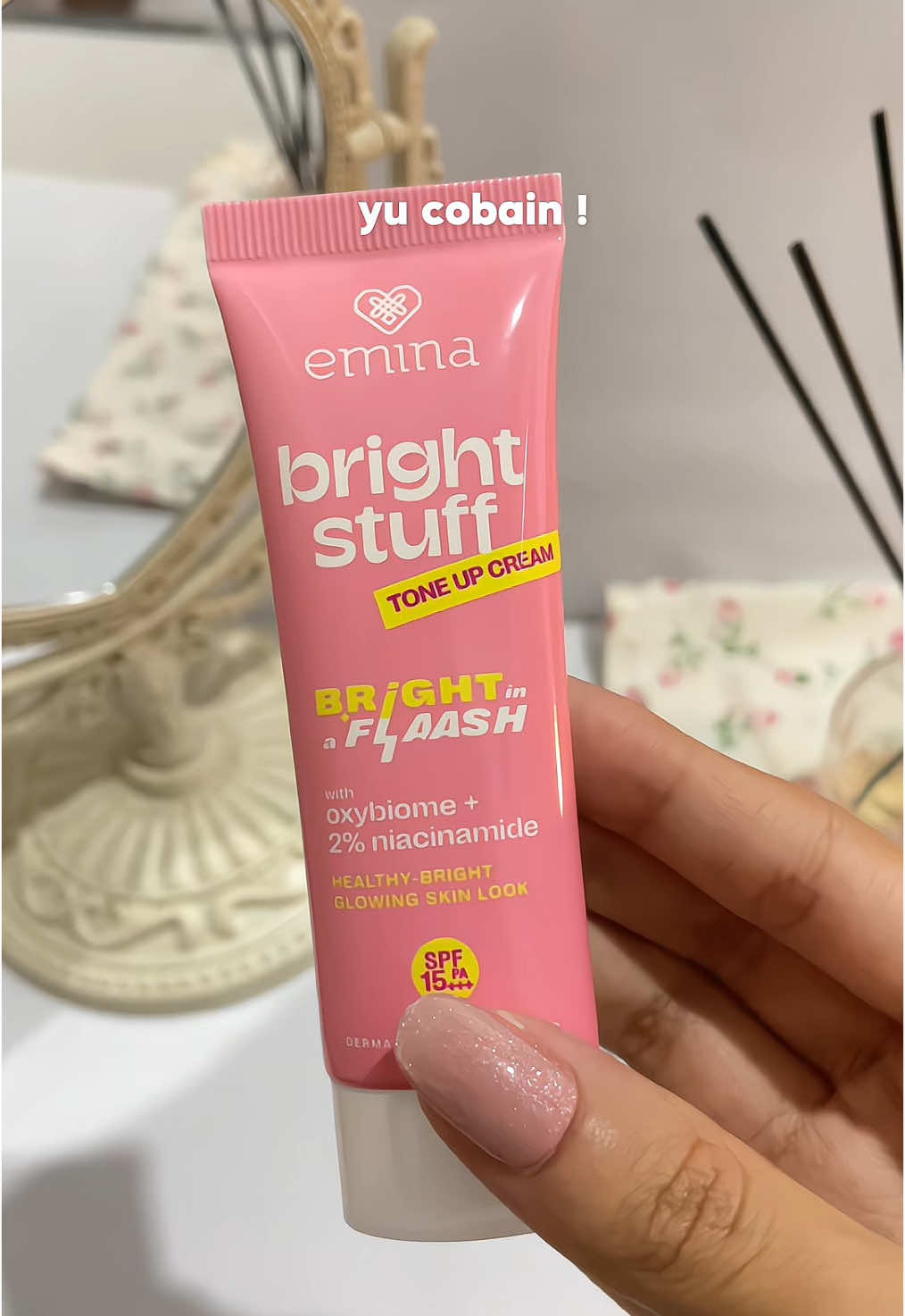 anti kucel klo pke emina tone up cream ini🥰 @Emina Store #emina #brightstuff #toneupcream #emina #fyp #fypdongggggggggシ #xybca #masukfyp #cuantanpabatas #foryou #4u #masukberanda #review 