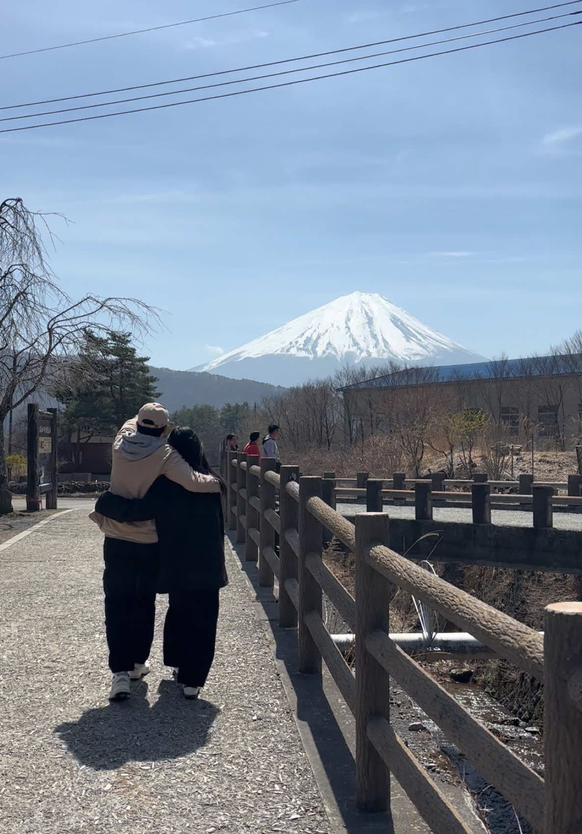 Mt. Fuji, you’re definitely a beaut. #JapanVlog #coupletravel #coupledate #couplegoals #Japan #mtfuji 