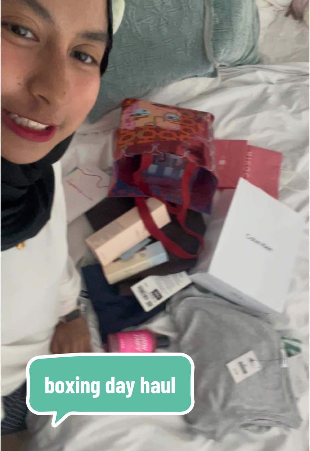 boxing day ‘24 haul. the sales bugs got me today.  #shopping #shoppinghaul #sale #하이코코 #hikoko #calvinklein #cottonon #beautyofjoseon #meccamax #cosmetics #skincare #nakedsundays @nakedsundays #ascolour #ascolournz @AS Colour #lush  #snowfairy @LUSH @Calvin Klein #auckland #newzealand #aotearoa #aotearoanz 