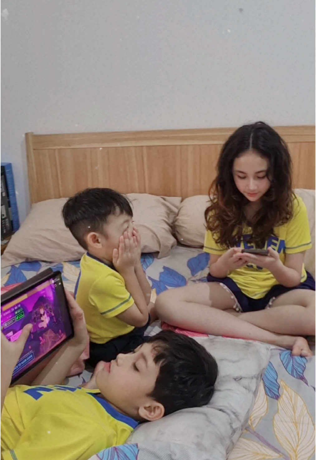 trio bocil kesayangan 🥰🥰