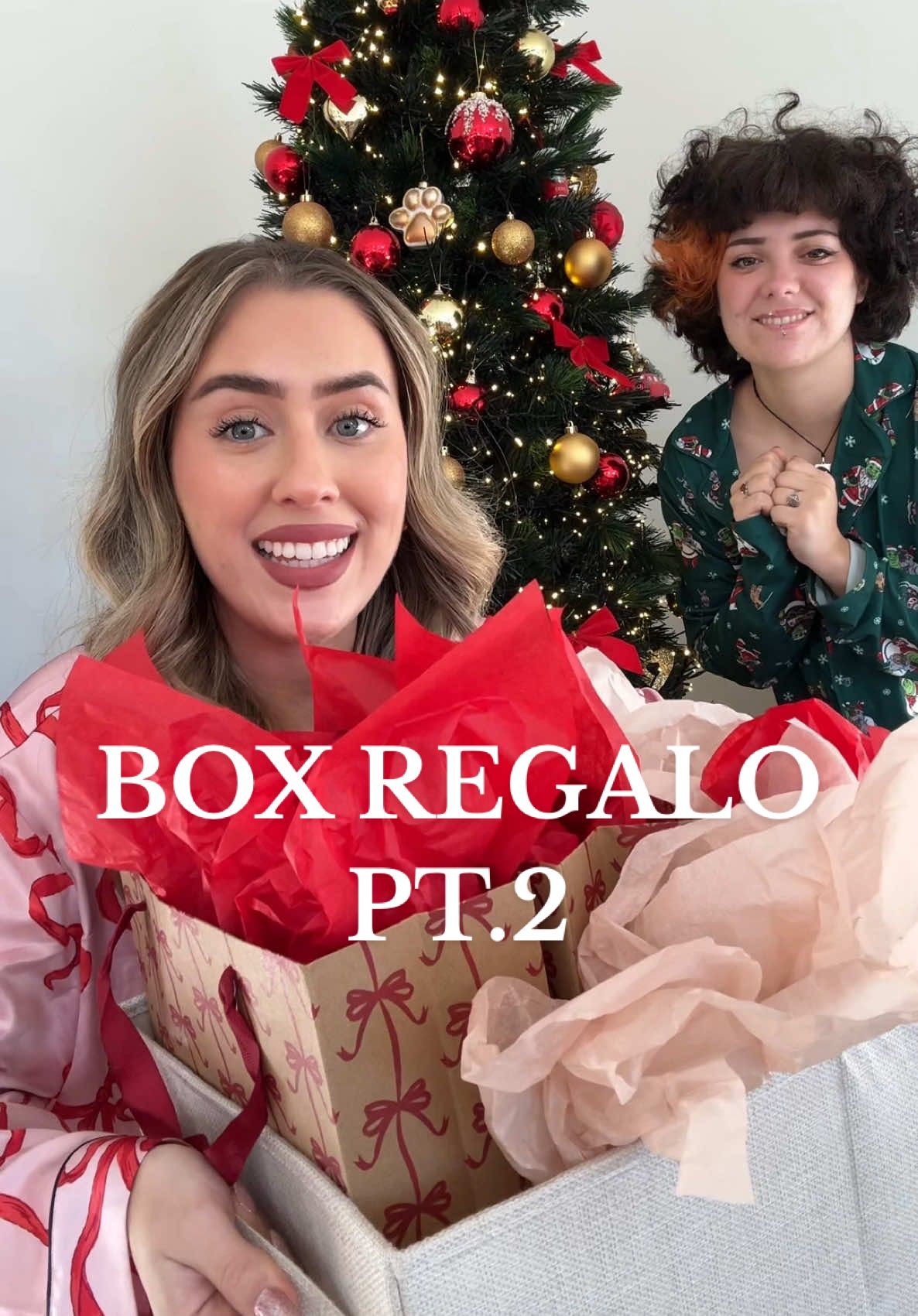 Replying to @CLEO TOMS PT.2 BOX REGALO di NATALE da parte mia per mia sorella ♥️ #natale #xmas #christmas #regalo #basket #burrbasket #Vlogmas #scambioregali #regalidinatale #whatigotforchristmas #sorpresa #fy #foryou #unboxing 