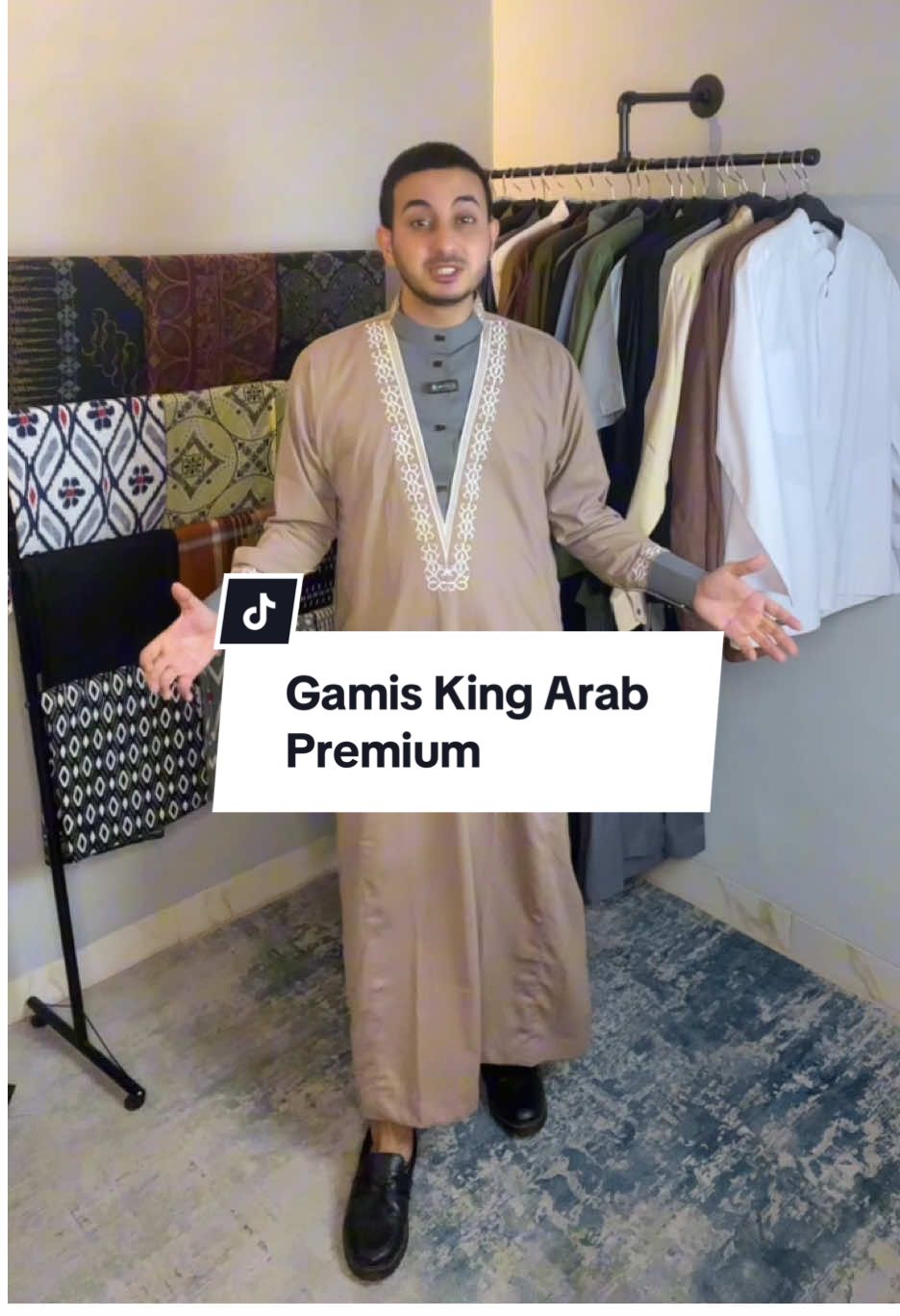 Buat kalian gak usah kelamaan ini gamis king arab lagi promo cuma 200k buruan diburu sebelum stok menipis #gamispria #gamiskekinian #gamispremium #outfitmuslim 