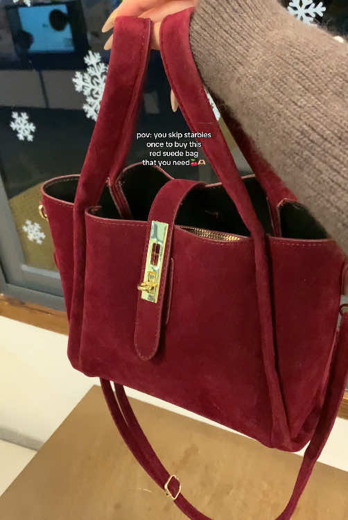 the viral tiktok bag is now my favorite every day bag ✨🎀🫶🏻🩰🍒 #redsuede #suede #suedebag #handbag #elegant  #leatherbag #leatherpurse #purse #bag #handbag #handbags #shoulderbag #whatsinmybag #whatsinmypurse #cute #toocute #fashion #viral #bagessentials #bagcollection #bags #TikTokShop #giftideas #fall #gift #tiktokshopfinds #winterfashion #christmas2024 #paidpartnership #shopping #giftsforher #treatyourself  #spotlightfinds #newyearnewaura #fashionlook #tiktokshoplastchance 