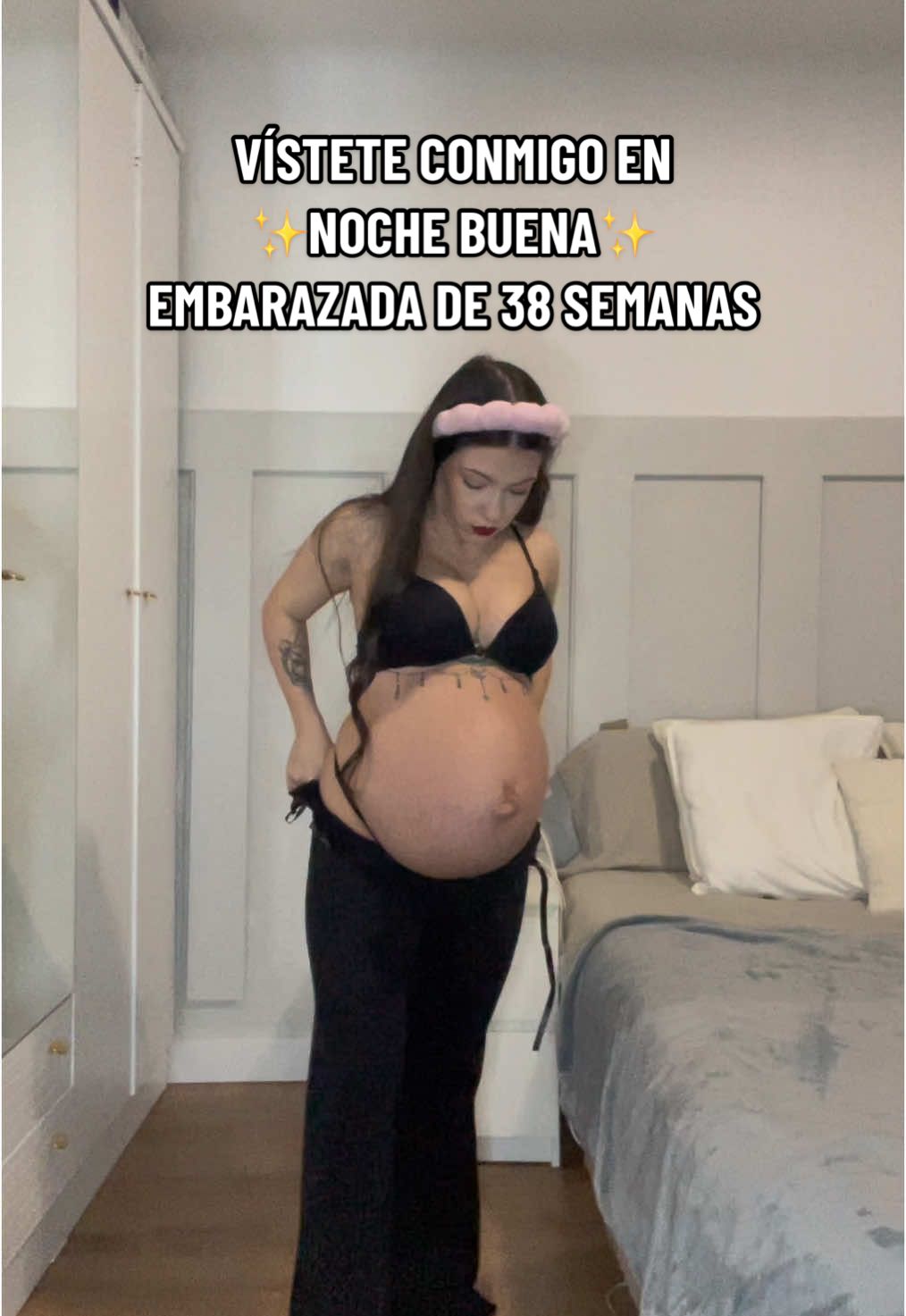 VÍSTETE CONMIGO🤰🏻 Yo pensaba 100% pasar las navidades con mi bebé en brazos así que me está resultando súper difícil encontrar ropa que me quede bien 😭 #embarazada#maternidade #maternidad #mujer#nochebuena #navidad#christmas #visteteconmigo #grwm #pregnant #pregnancy #embarazo#bebe#baby#38weekspregnant #fy#fyp#paratiiiiiiiiiiiiiiiiiiiiiiiiiiiiiii#fouryou 