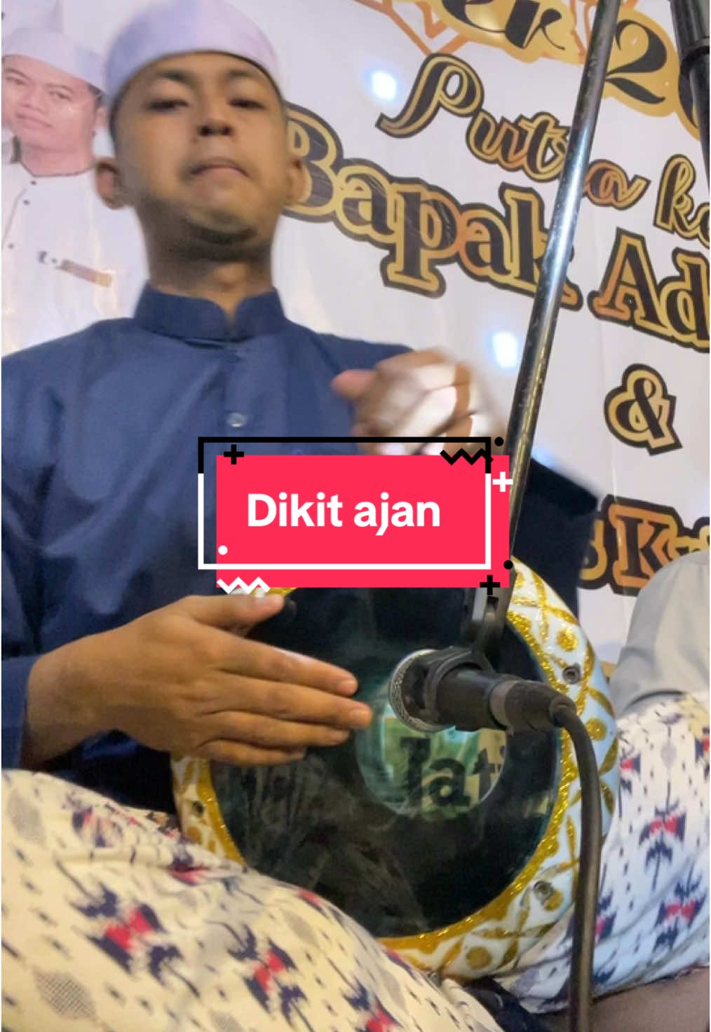 Dikit aja  😬 lama ga pegang darbuka maap kalo kaku 😂 aslinya gabisa 😆 #sholawat #azzahir #hadroh #almunsyidin