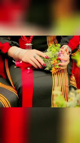 زفه يمنيه #زفه #الا لا ساعته الرحمن ذلحين #زفه #منى علي # زفه للعروسه ##🥰🥰🥰🌹🌹🌹😘😘😘😍😍😍 #🥰🥰🥰🌹🌹🌹😘😘😘😍😍😍 الله يزوجي ويزوح كل متزوج ###########