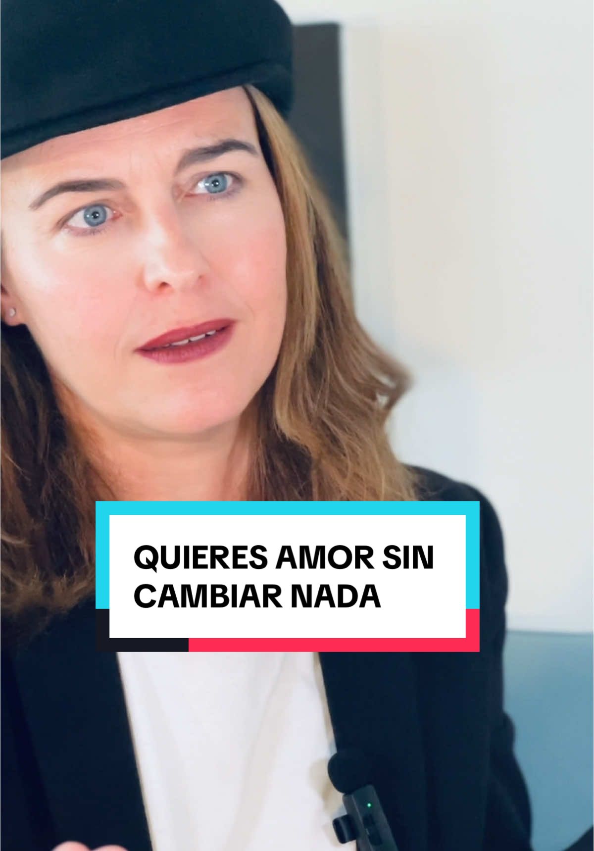 Quieres amor, pero sin moverte de donde estás. El amor es un espacio que se construye con disposición, flexibilidad y acción.  ¿Estás realmente listo para compartir tu vida con alguien, o solo para que alguien se adapte a la tuya?