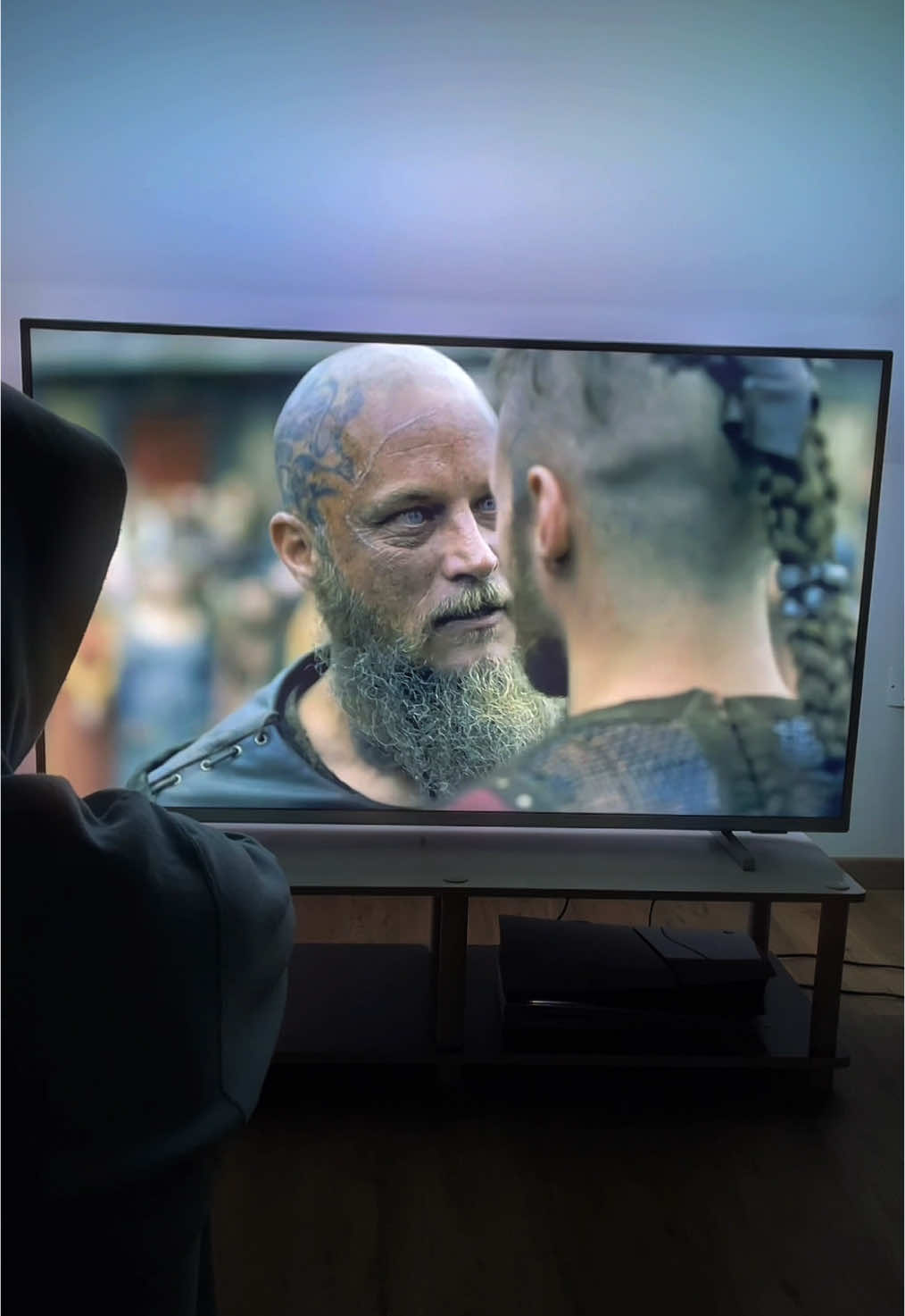 Bjorn aura💀 #vikings #viking #ragnar #ragnarlothbrok #ubbe #bjorn #bjornironside #ivartheboneless #ivar #ambilight #fyp #fyppppp #pourtoi #pourtoiiii #viral_video 