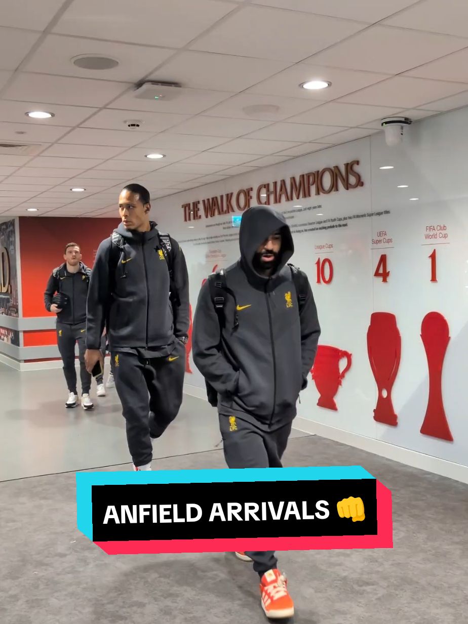 Anfield arrivals 👊 #liv #liverpoolfc 