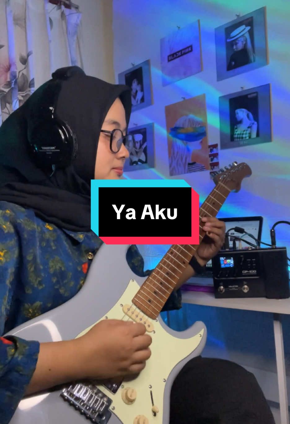 Kalau kamu tanya aku siapa cewek paling cantik ya aku 🤫🤣 Guitar @SQOE Guitar SEST600 Multieffect Digitar @Valeton Indonesia GP-100 Cable Jack @IVU Creator Indonesia  Original Song :Ya Aku - JRocks 🔥 #sqoe #sqoeguitars #valetongp100 #ivucreator #valeton #covergitar #cover #coverlagu #yaaku #jrocks #indomusikgram 