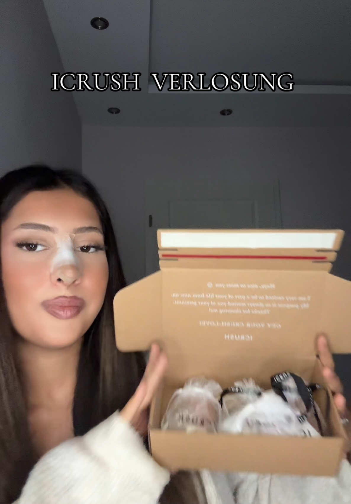 VERLOSUNG TIME !!! Mit der lieben Firma @ICRUSH_JEWELRY 💗  Was ihr dafür tuen müsst: -mir und @icrush FOLGEN -das Video liken  -2 Freundinnen in denn Kommentaren markieren  Um eure Gewinnchance zu erhöhen: -erneutveröffentlicht das Video und speichert es 💗 Ich wünsche euch jeden Glück 🍀  #giweaway #verlosung #viral #schmuck #icrush_jewelry #icrush #schmuckliebe #design #tiktok #viral #fyp #verlosung #folgen #liken #erneutveröffentlichen #liebe #giweaway #fürdich #fürdichseite #fds #fd 