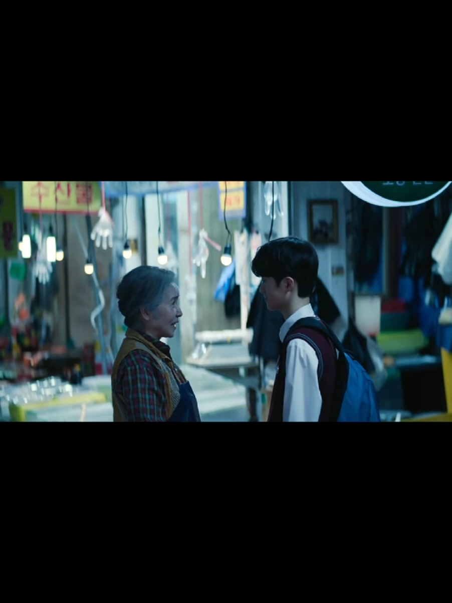 ahhh creció tanto y como le dice abuelita😭😭💕 #squidgame2 #fyppp #eljuegodelcalamar2 #netflixseries #kangsaebyeok #kangcheol #tiktokhazmeviral @Netflix Latinoamérica 