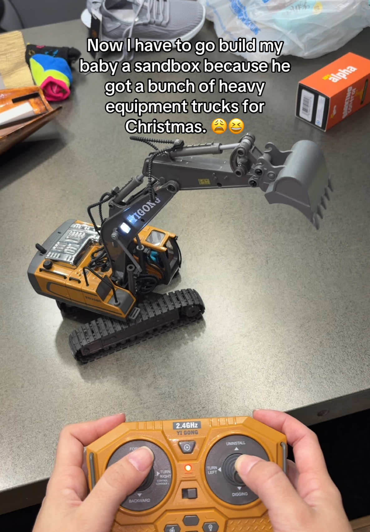 These are so fun!! 😆 #heavyequipment #heavyequipmentoperator #kidstoys #excavator #TTSdelightnow #giftguide #treasurefinds #christmasgiftideas #tiktokshopfinds #TikTokShop #tiktokshopcreatorpicks 