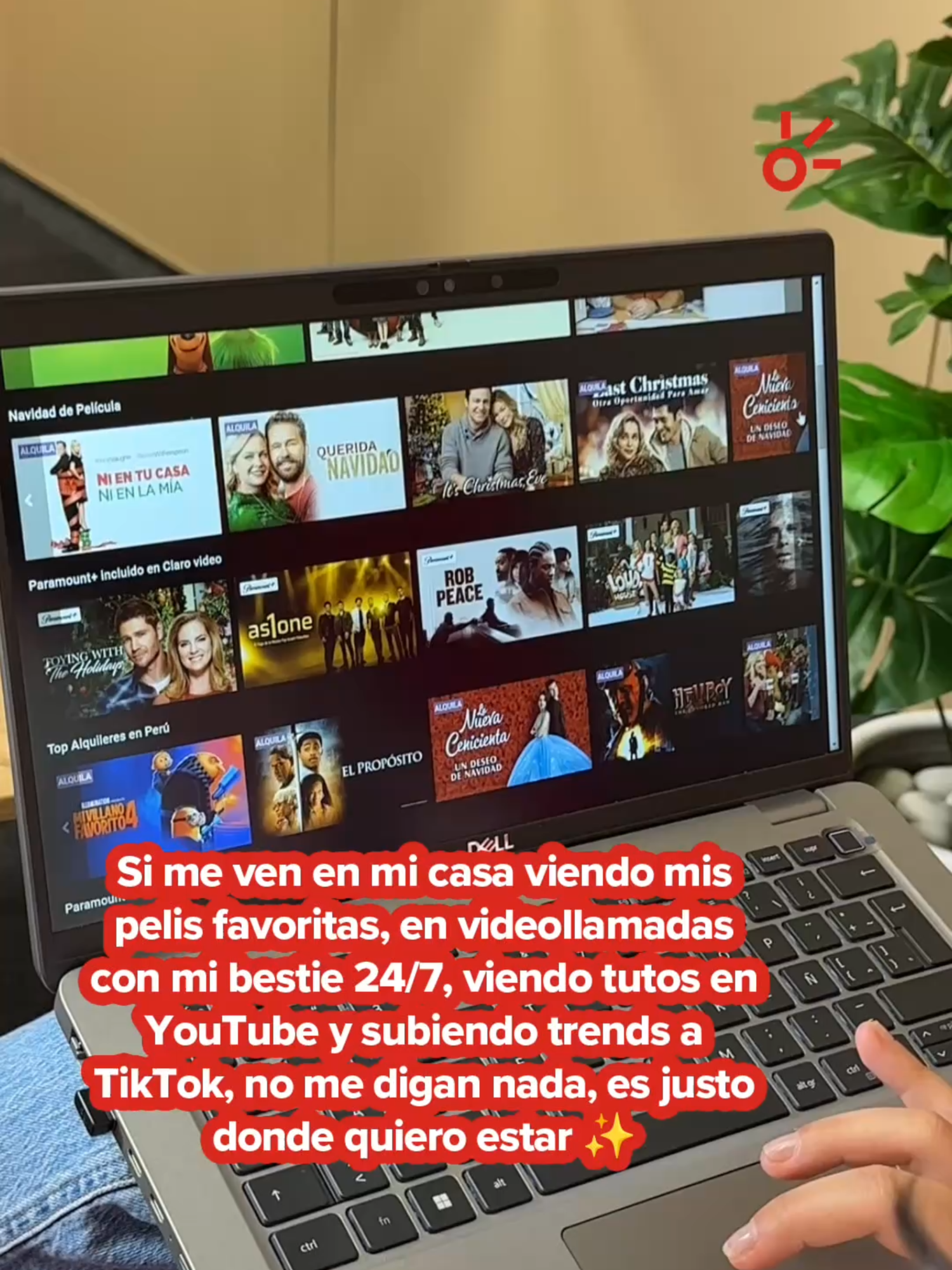 ¡Que nadie me saque de ahí! 😎✨ Disfruta del mejor entretenimiento en casa con la velocidad de la #FibraÓpticaClaro.🏠