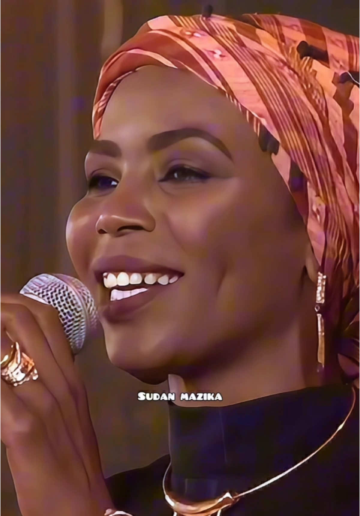 انصاف فتحي - خدار القلب 🎤🎵🥰❤️ تابع قناه سودان مزيكا ليصلك كل جديد. #sudanese_music #خدار_القلب #ensaf_fathi #مشاهير_السودان إنصاف فتحي #sudan_mazika #ترند_السودان #اغاني_سودانية #اغاني #اغاني_سودانيه #sudanese_songs #viralvideos #fyp #foryou #explorepage #أكسبلور