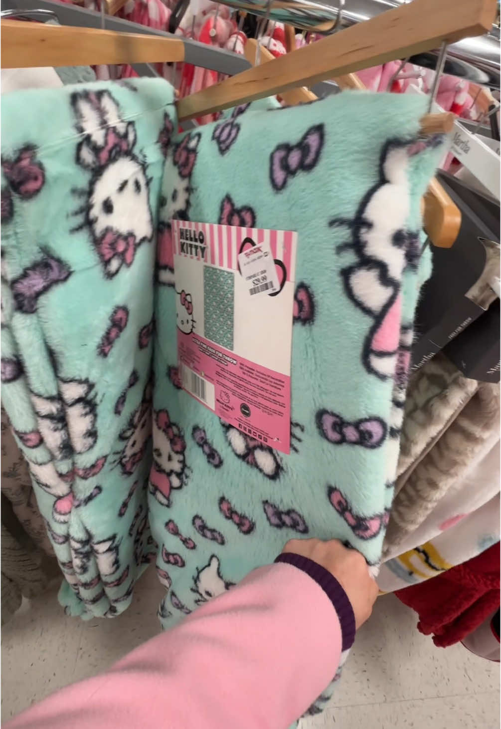 #shopping #girlythings #hellokitty 