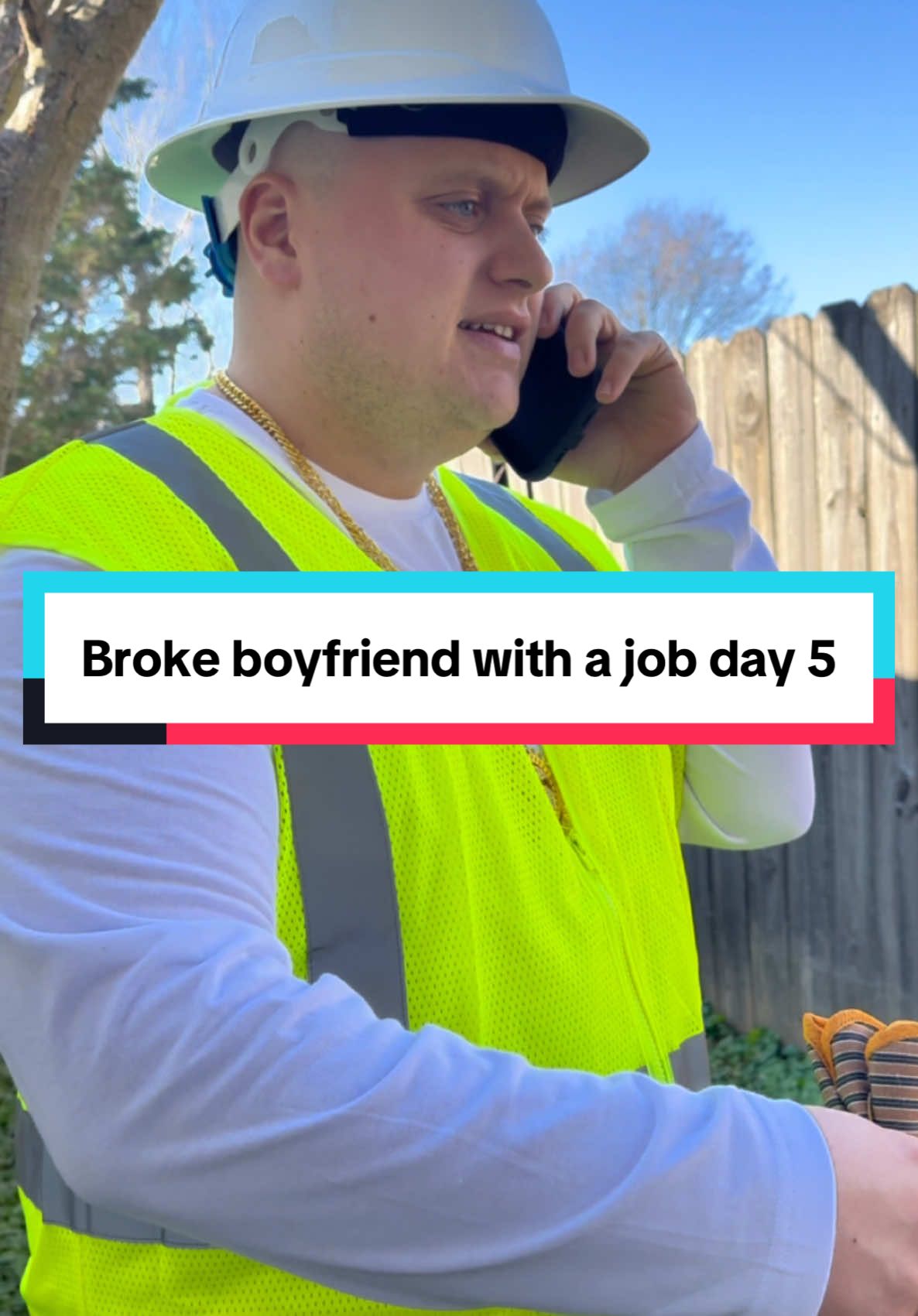 Broke boyfriend is on day 5 of his job and is getting his first paycheck #funnyskit #funnytiktoks #brokeboyfriend #funnytiktoksvideo 