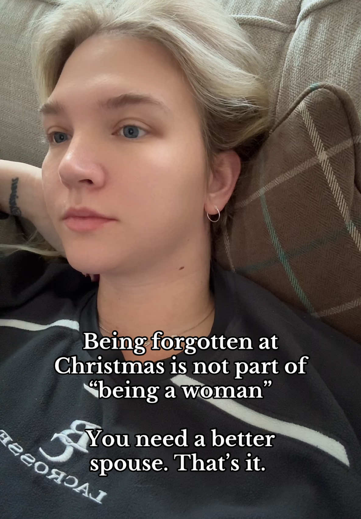 These Christmas videos are making me so frustrated. Let’s stop chalking up being ignored and forgotten to being a woman. You deserve more - everyone deserves equal love and attention from their spouse during the holidays (and all times). #tobeawoman #christmasmorning #MomsofTikTok #wivesoftiktok #emptystocking 