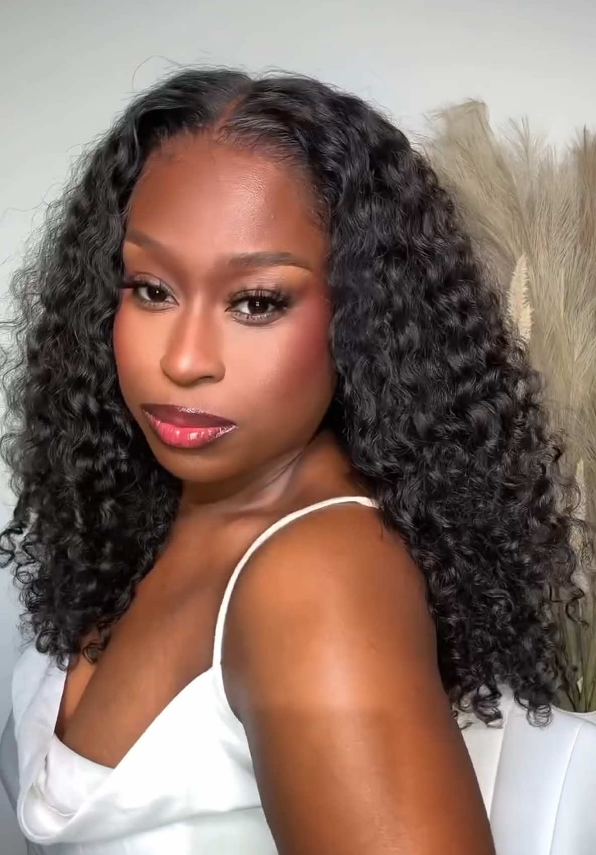 Need to invest a good quality curly wig? Snag the MIA Deep Curly HD Lace Front Wig at yummyextensions.com🩶🩶🩶 Shown: 20 inches on @N I K A 🇨🇮 #rawhair #rawhairextensions #rawhairbundles #yummyextensions #yummyhairextensions #rawcambodianhair #cambodianhair #fyp #foryoupage