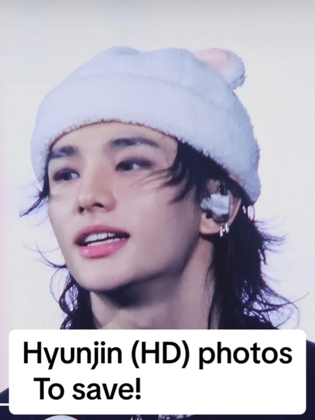 Hyunjin ver. (I couldnt find buzzcut Hyunjin) #hyunjin #skz #straykids #fyp 