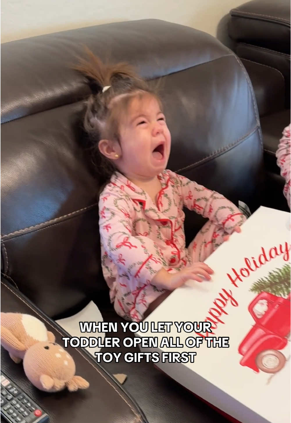 LESSON LEARNED: CLOTHES GET OPENED FIRST NEXT YEAR 🙃🎁🎄   #MomsofTikTok #momlife #motherhood #stayathomemom #sahmtok #toddlersoftiktok #toddlermom #toddlerchristmas #toddlerchristmas 