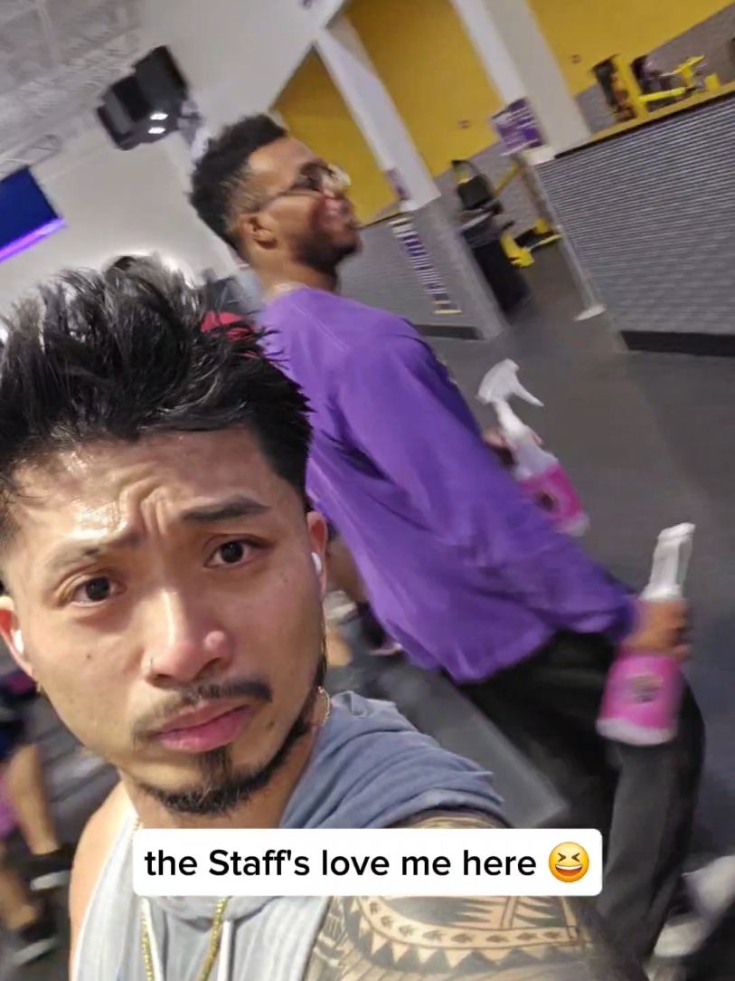 clowning around 🤡 🤣 . . . . #gymrat #gymhumor #fyp #planetfitness 