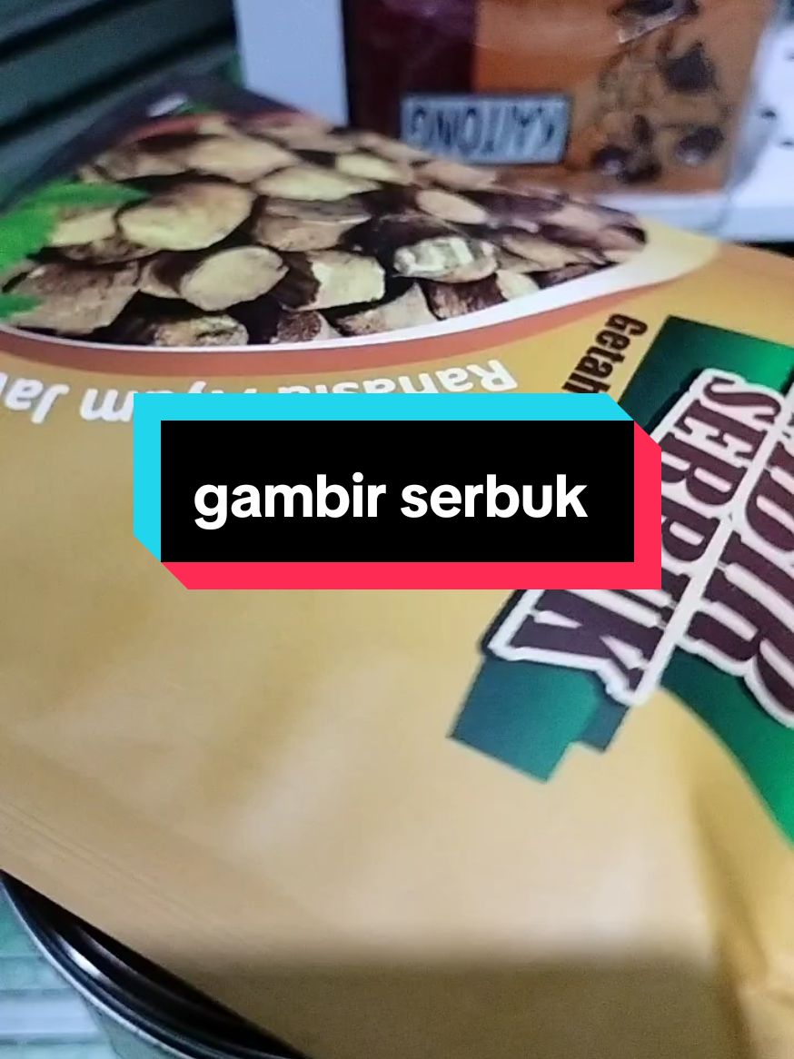 gambir serbuk untuk memperkuat kaki paruh dan jalu pada ayam 