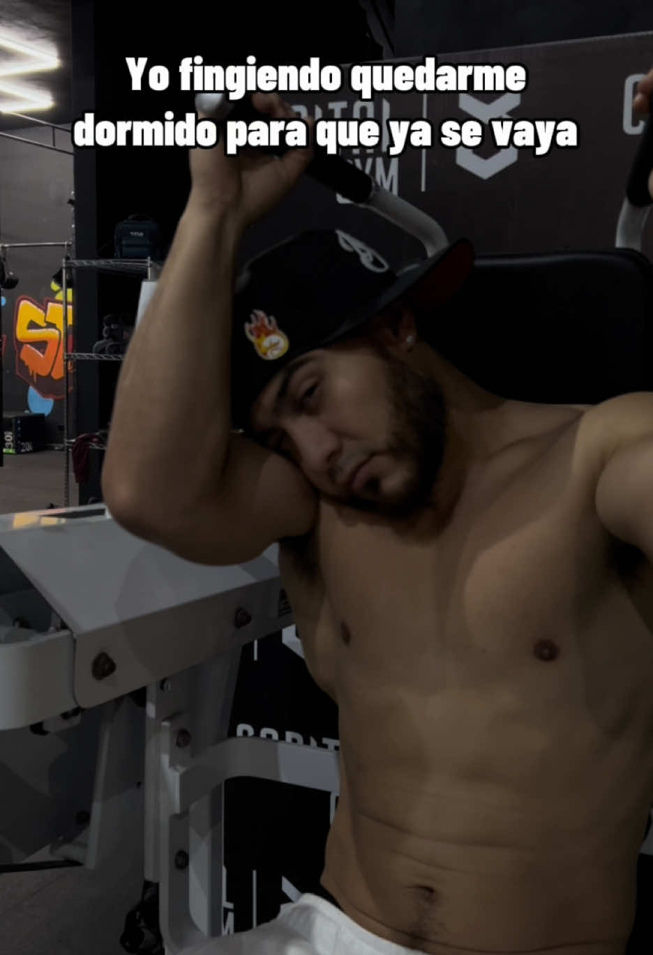 Algo drástico pero efectivo 😎 #humor #comedia #viral #reels #videosgraciosos #reelsviral #gym #gymrat #gymaddict 