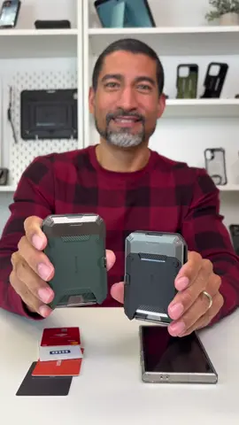 I never thought i'd be using my wallet regularly for filming content() also been the most reliable phone stand l've used so far bc it has multiple modes they are selling out fast tho bc this price is insane right now #tiktokmademebuyit #supcase #wallet #magsafewallet #magsafe #phonestand #selfiestick #giftideasforhim #giftsforhim #spotlightfinds #giftideasforher #ttsdelight #giftideas #giftguide #tiktokshopholidayhaul #giftsforher #tiktokshopcybermonday #shopvideocarnival 