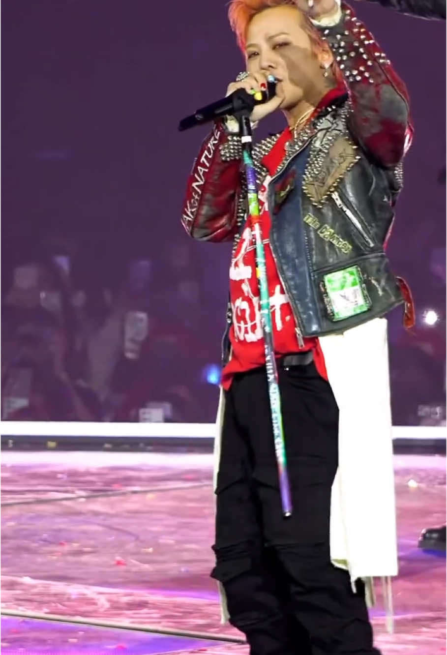 CROOKED 2024🔥 #GDRAGON #권지용 #KWONJIYONG #GD #GDRAGON2024 #GDRAGONISBACK #BIGBANG #sbsgayodaejun2024 #SBS #IDOLFORME🕊 