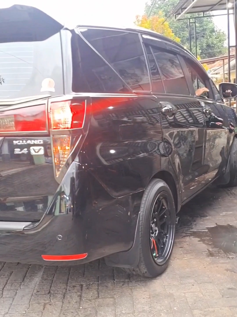 Innova reborn 2gd std modif turbo jangkrik. @megalodon2gd  #turbojangkrik #dzagarage #innovareborn #2gd #dieselenthusiast #cumicumidarat #dieselholics #toyota #diesel 